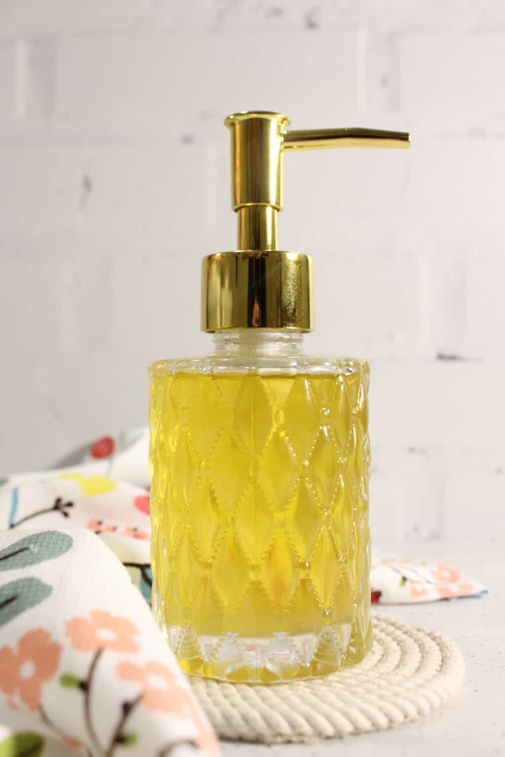 Homemade Natural Conditioner Recipe for Dry & Damaged Hair - She Needs