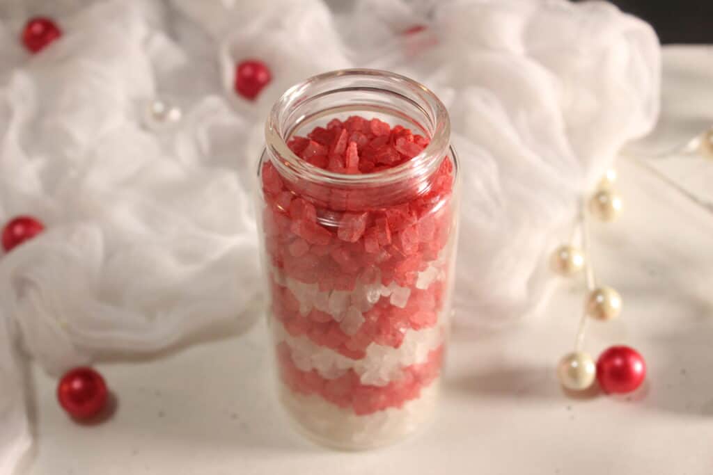 The Cutest DIY Candy Cane Bath Salts for Christmas Self-Care