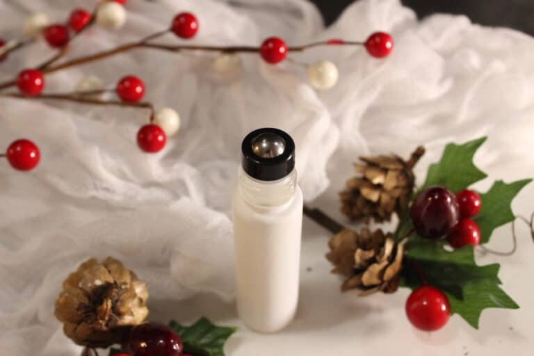 5 Christmas Essential Oil Blends (Roll-On Perfume)